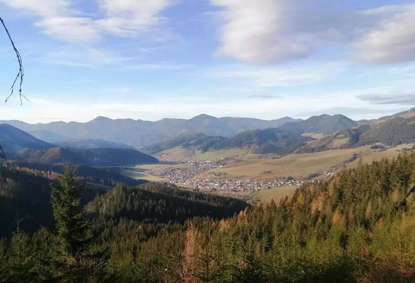 Majatalo Penzión Serafín