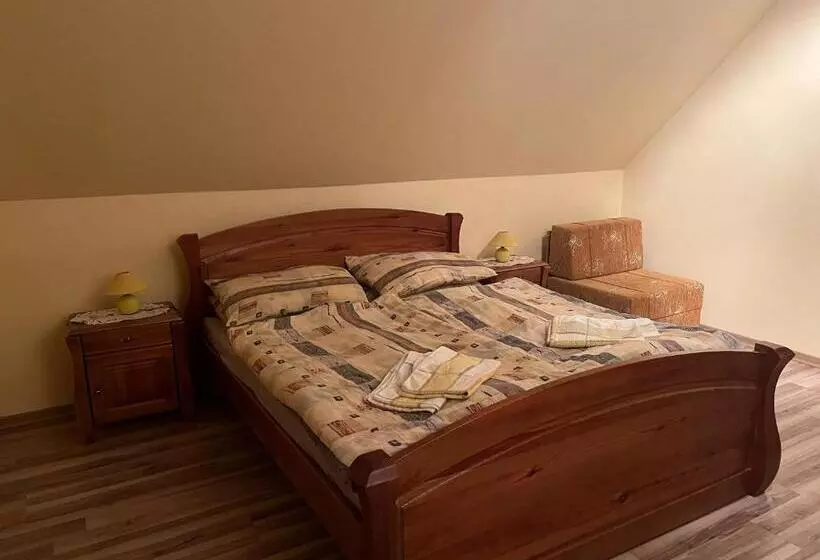 Majatalo Penzión Serafín