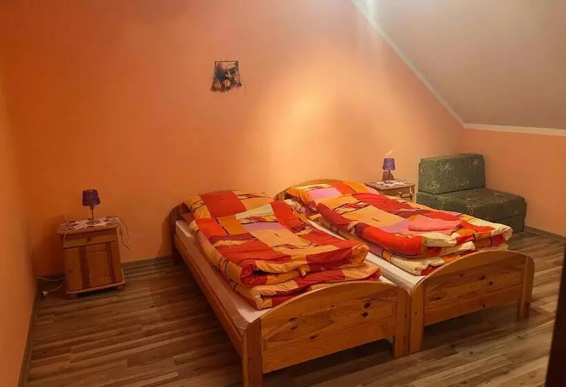 Majatalo Penzión Serafín