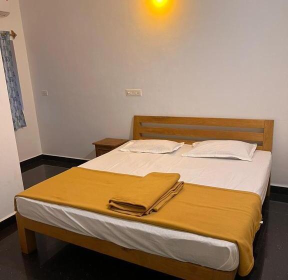 Rainbow Hostel & B&b