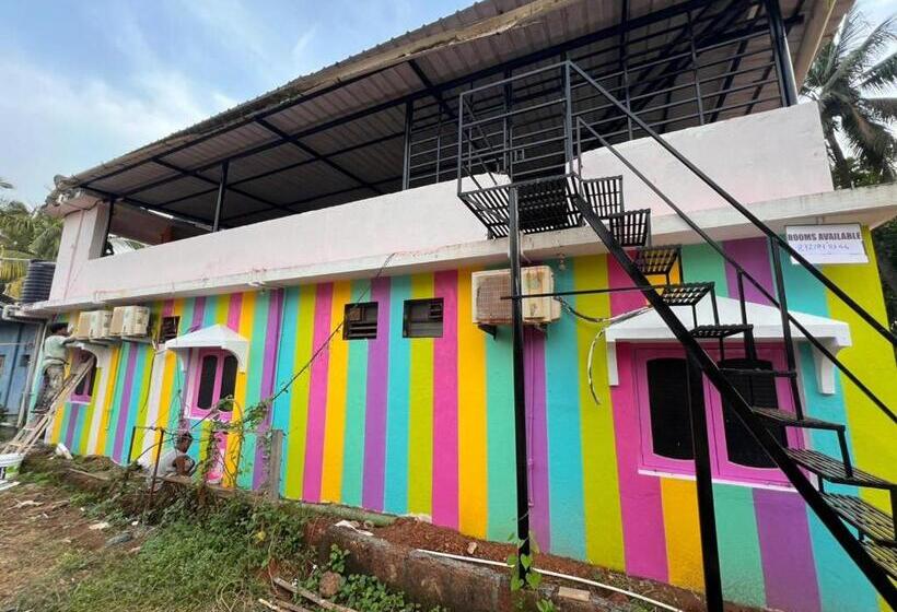 Rainbow Hostel & B&b