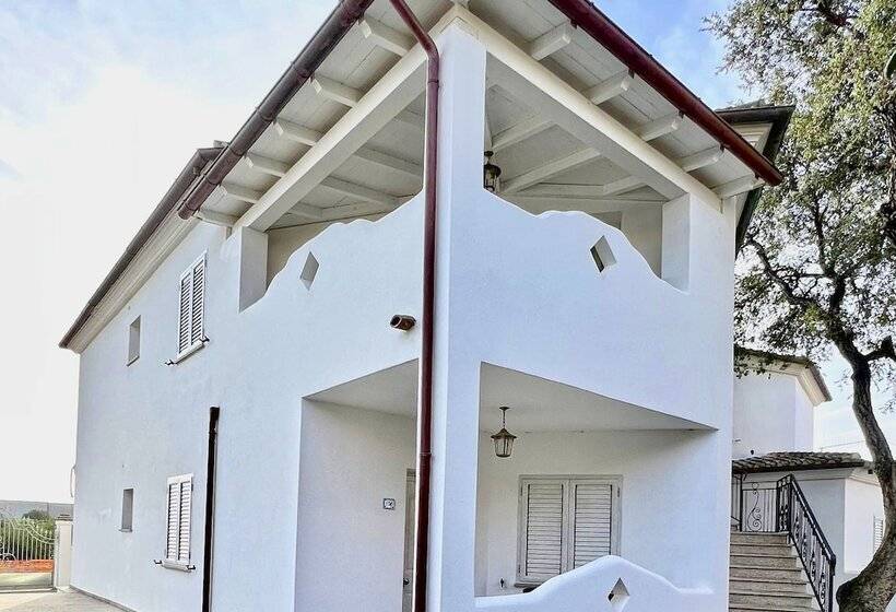 Residence In Orosei Just 3 Km From The Sea