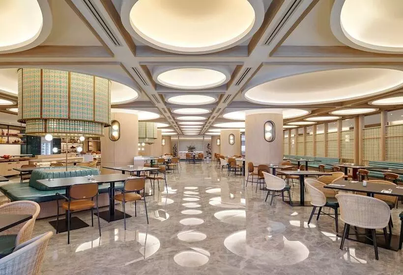 Vivere Hotel, Artotel Curated