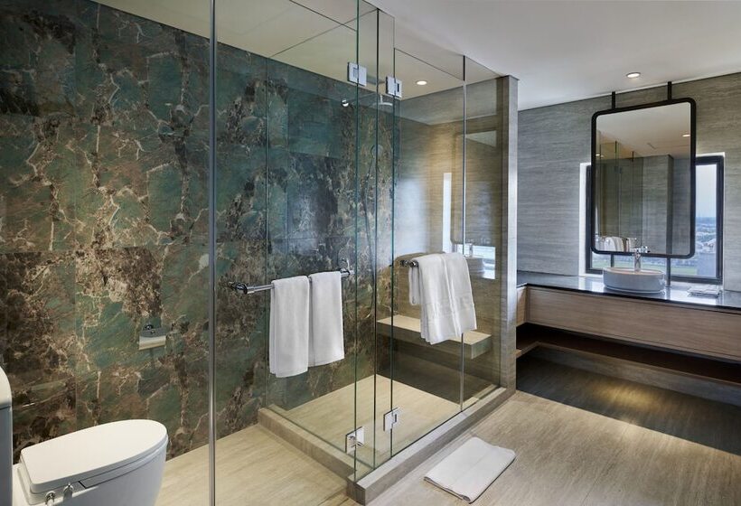 Vivere Hotel, Artotel Curated