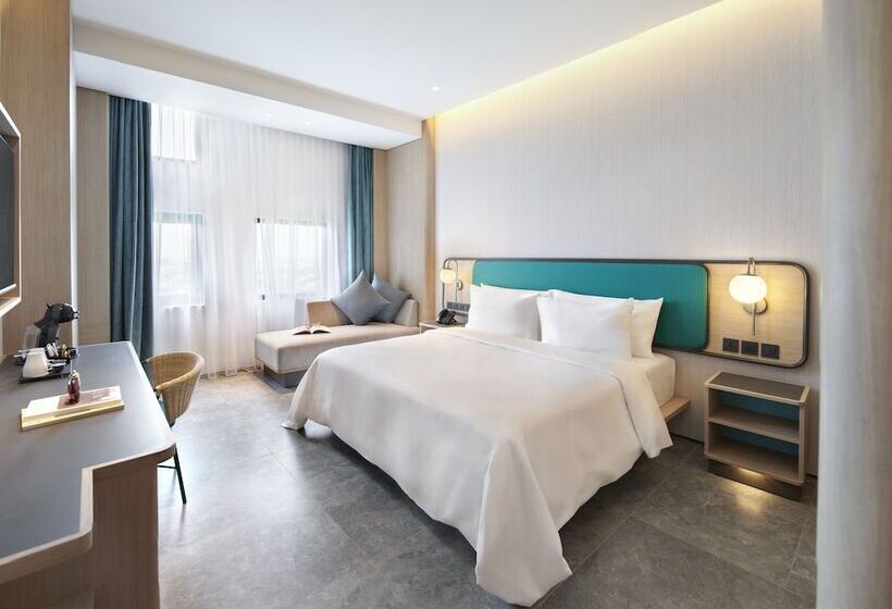 Vivere Hotel, Artotel Curated