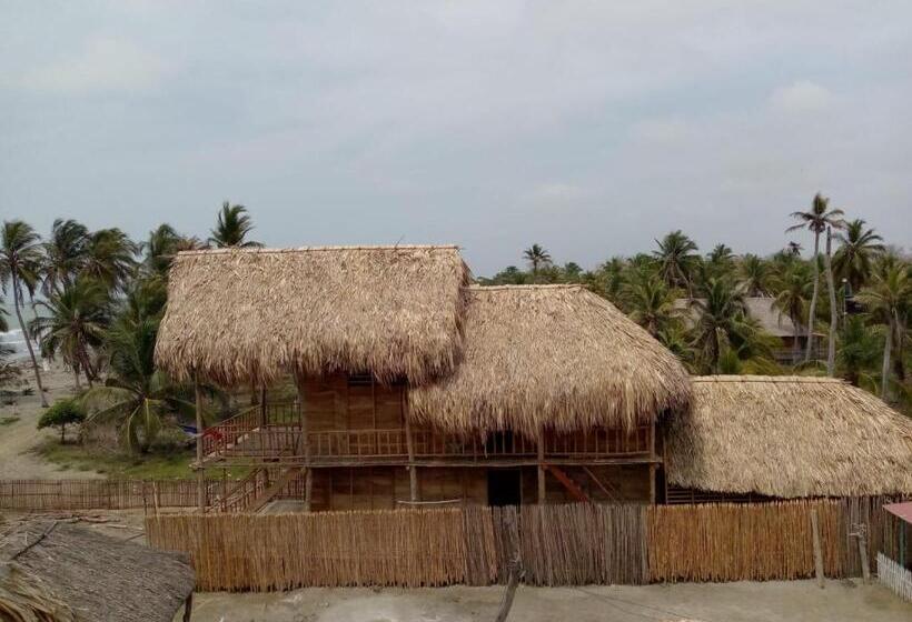 تختخواب و صبحانه Cabaña La Gozadera