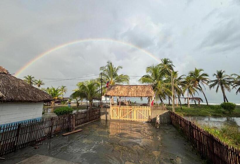 تختخواب و صبحانه Cabaña La Gozadera