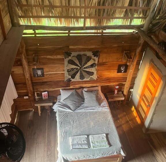 تختخواب و صبحانه Cabaña La Gozadera