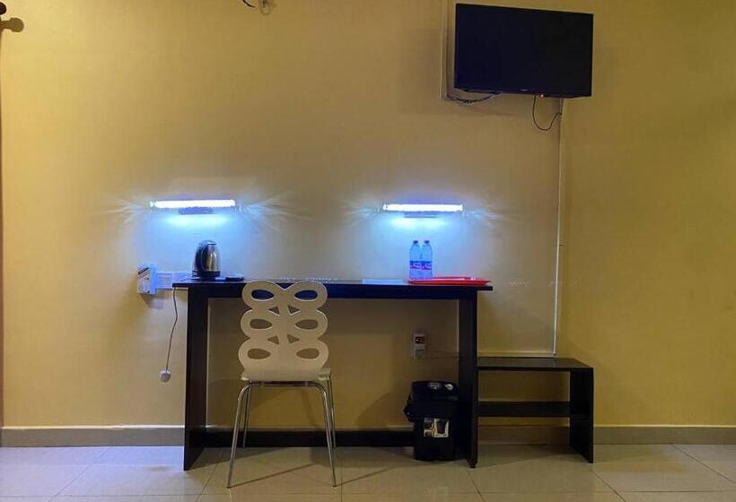 تختخواب و صبحانه Lasenza Lodge