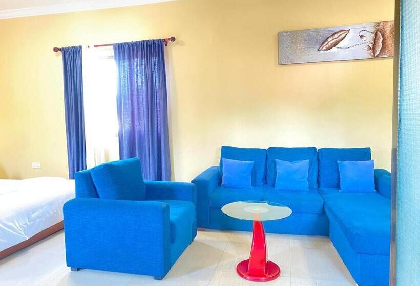 تختخواب و صبحانه Lasenza Lodge