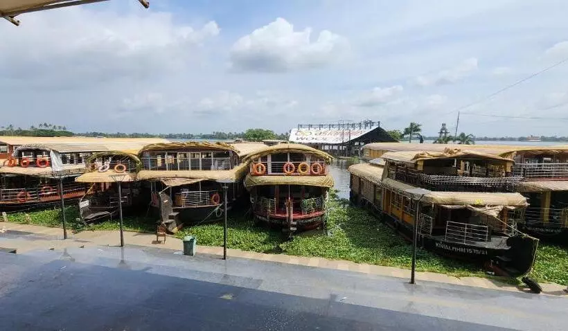 ベッドアンドブレックファースト Marari Johns Homestay  Mararikulam, Alappuzha