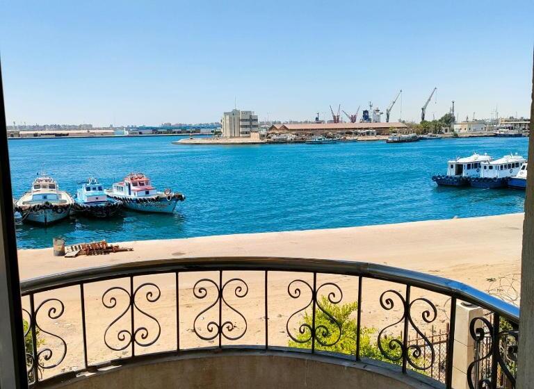 تختخواب و صبحانه Salvatore Rooms With Breakfast