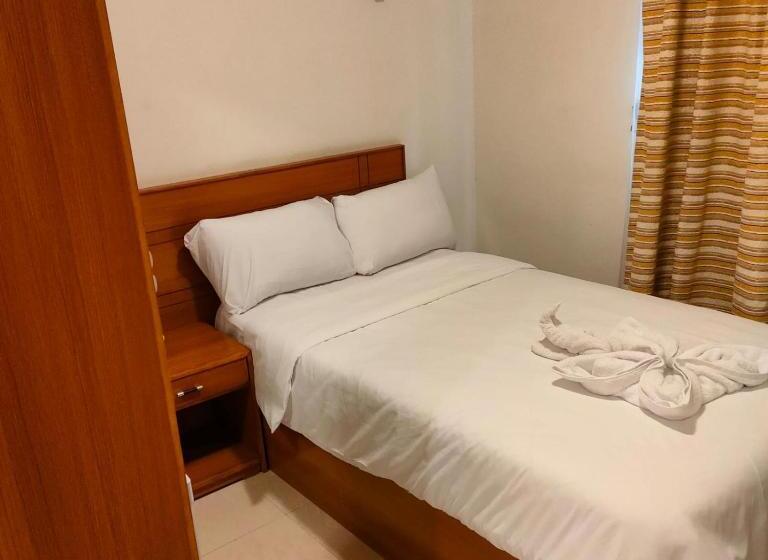 تختخواب و صبحانه Salvatore Rooms With Breakfast