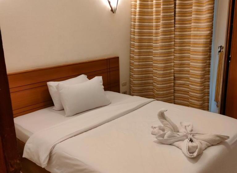 تختخواب و صبحانه Salvatore Rooms With Breakfast