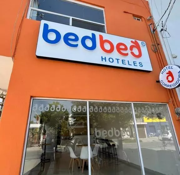 Bed Bed Hotel Corregidora