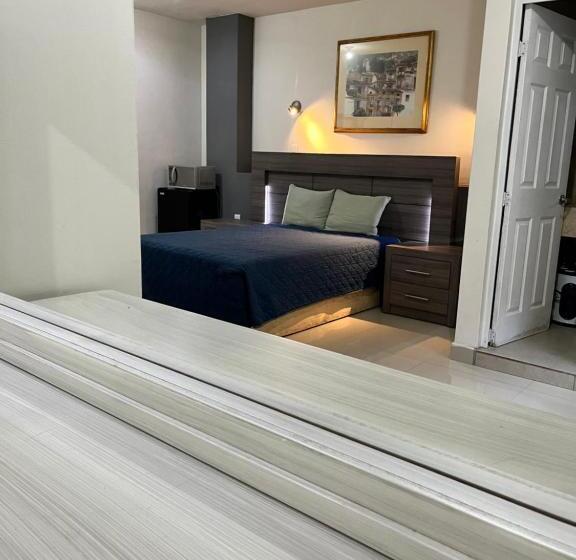 Bed Bed Hotel Corregidora