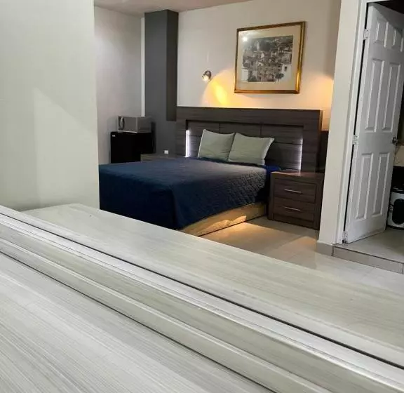 Bed Bed Hotel Corregidora