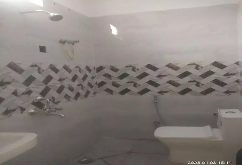ホテル Alaknanda Inn,srinagar