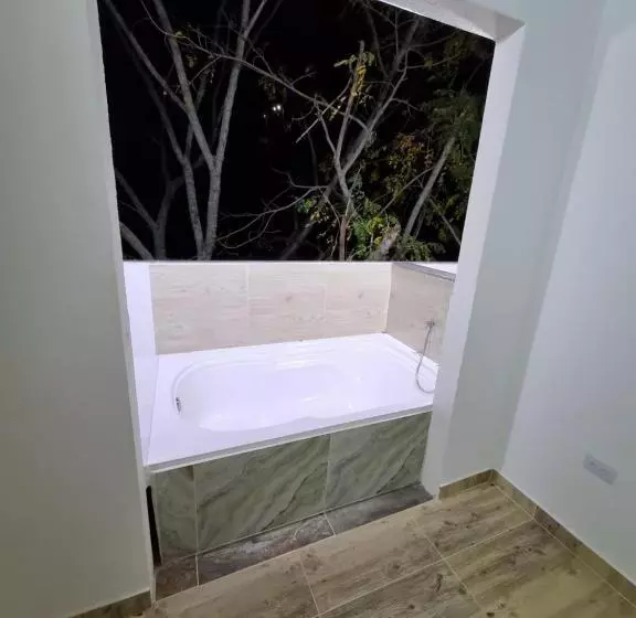 Hotelli Antonella Plaza