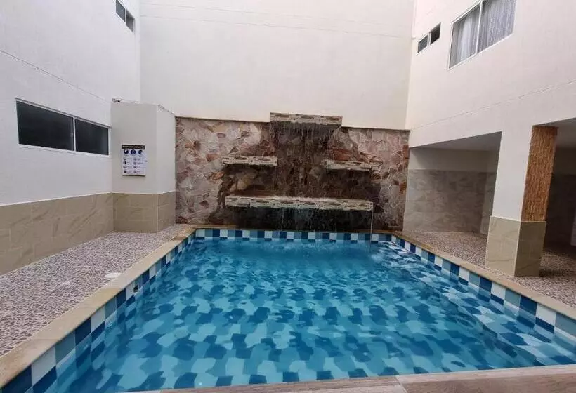 Hotelli Antonella Plaza