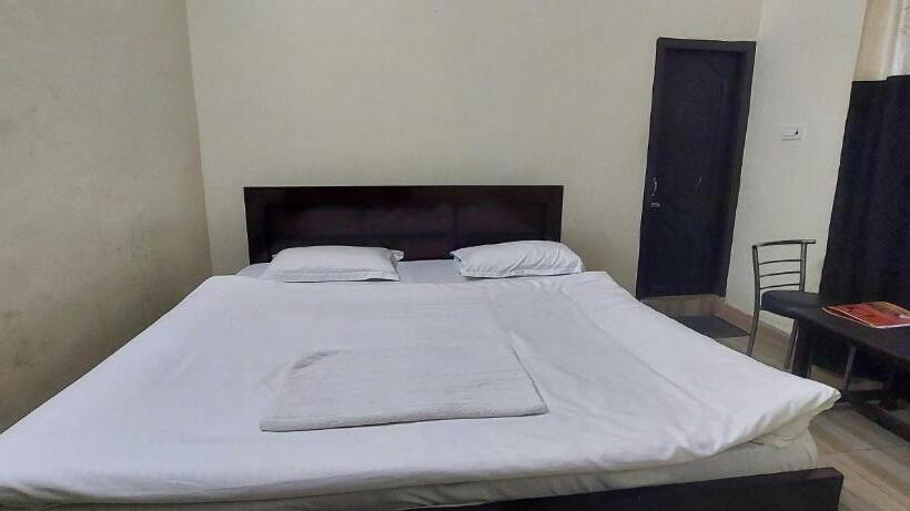 Hotel Collection O Wave Family Restaurant And Guest House