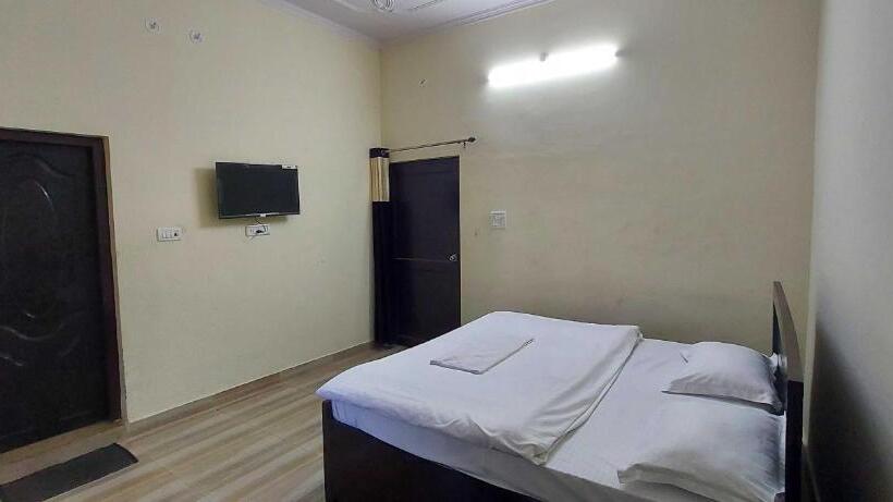 Hotel Collection O Wave Family Restaurant And Guest House