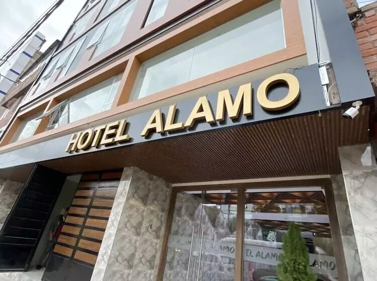 Hotelli El Alamo, Ejecutivo Y Spa