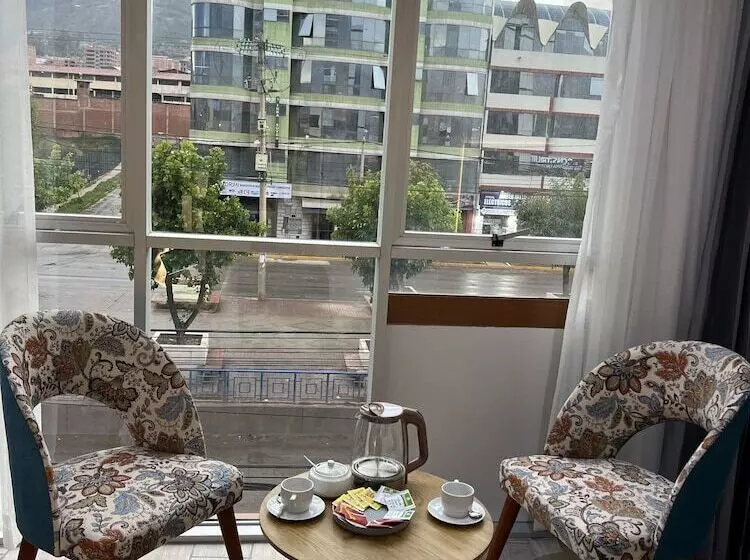 Hotelli El Alamo, Ejecutivo Y Spa