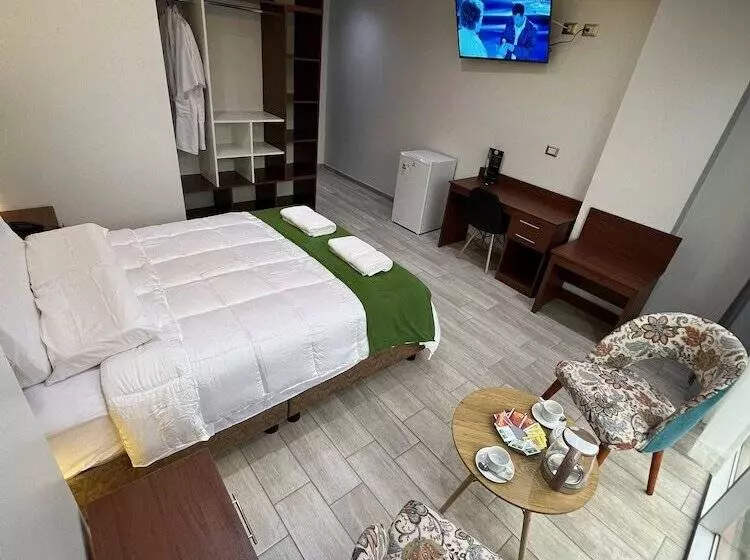 Hotelli El Alamo, Ejecutivo Y Spa