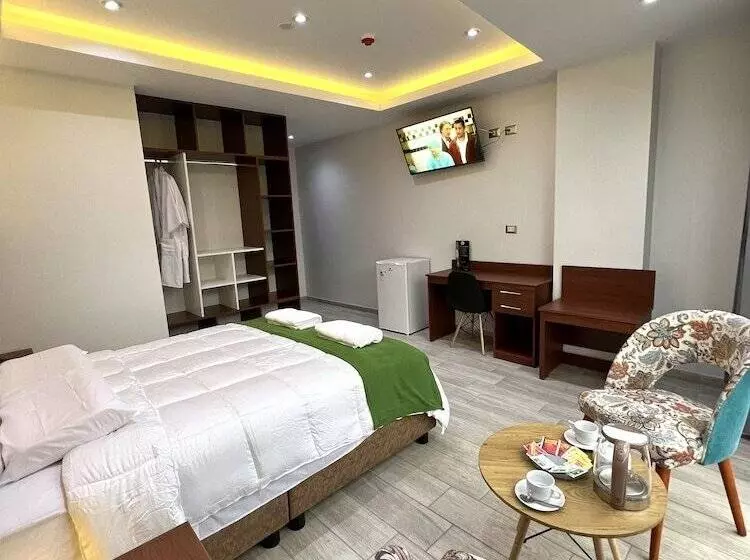 Hotelli El Alamo, Ejecutivo Y Spa