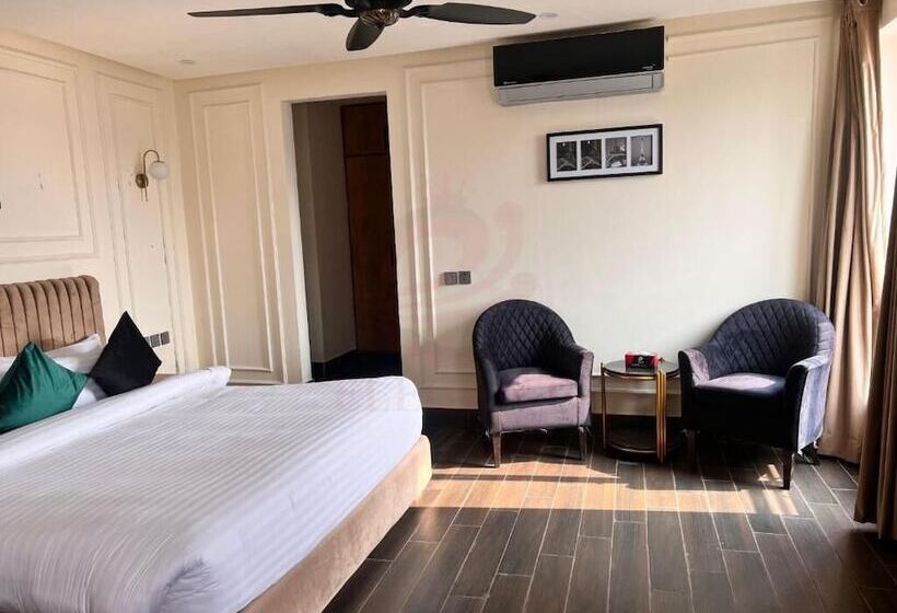 هتل Elegant Executive Suite