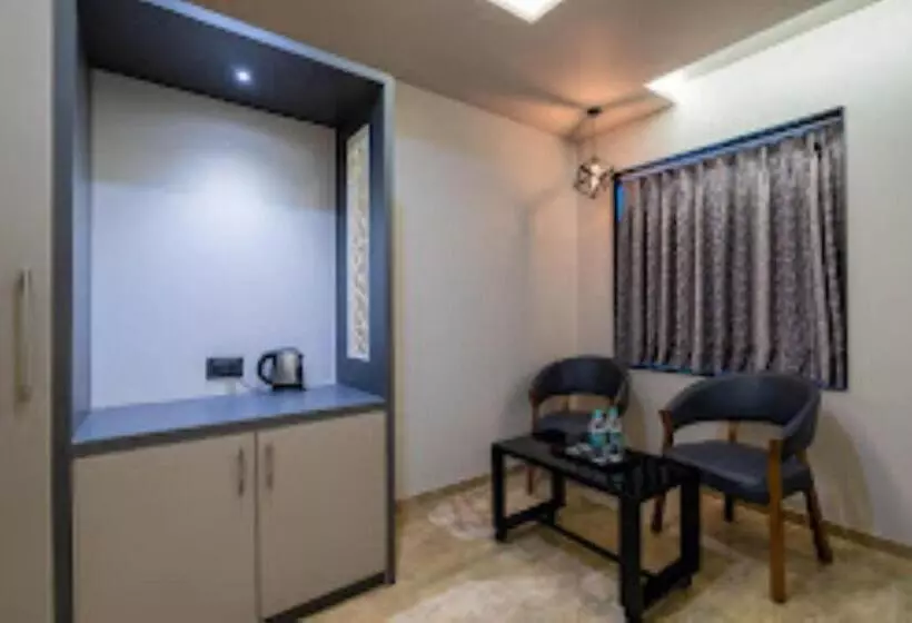 Hotelli Goldstar,rajkot