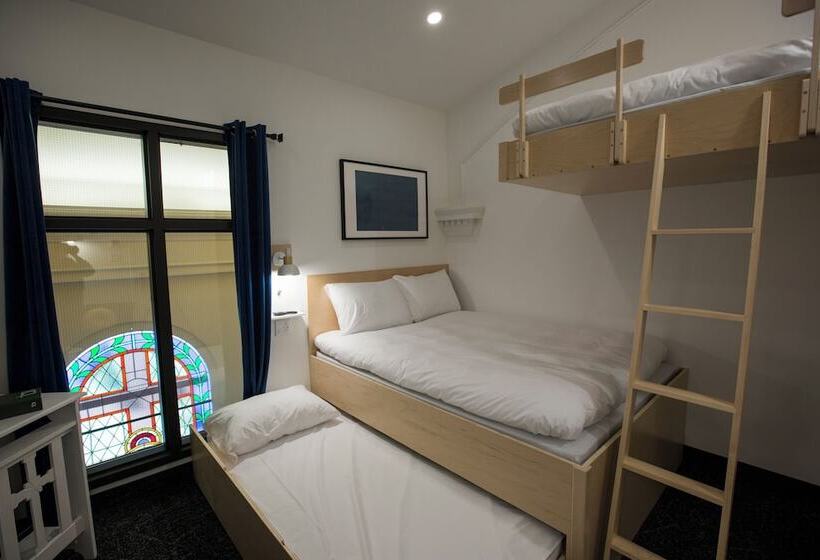 هتل Le Saint Crème