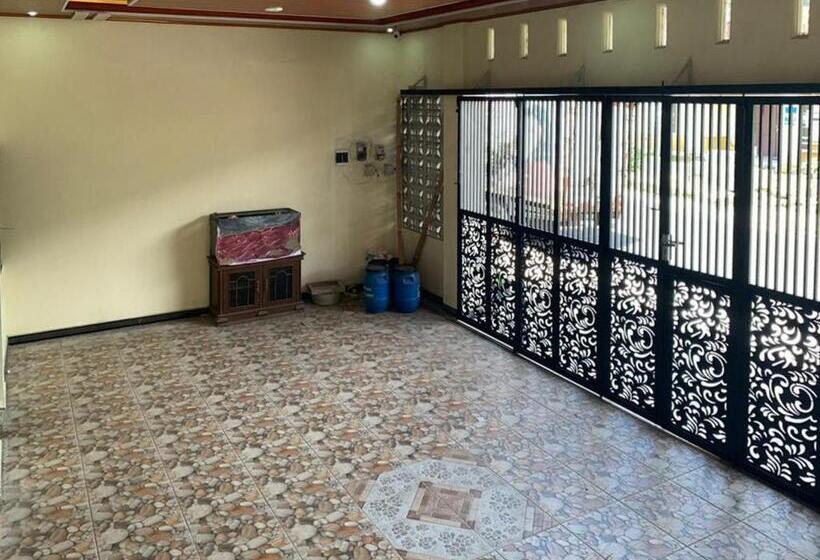 בית מלון כפרי Senja Dieng Homestay Syariah Redpartner