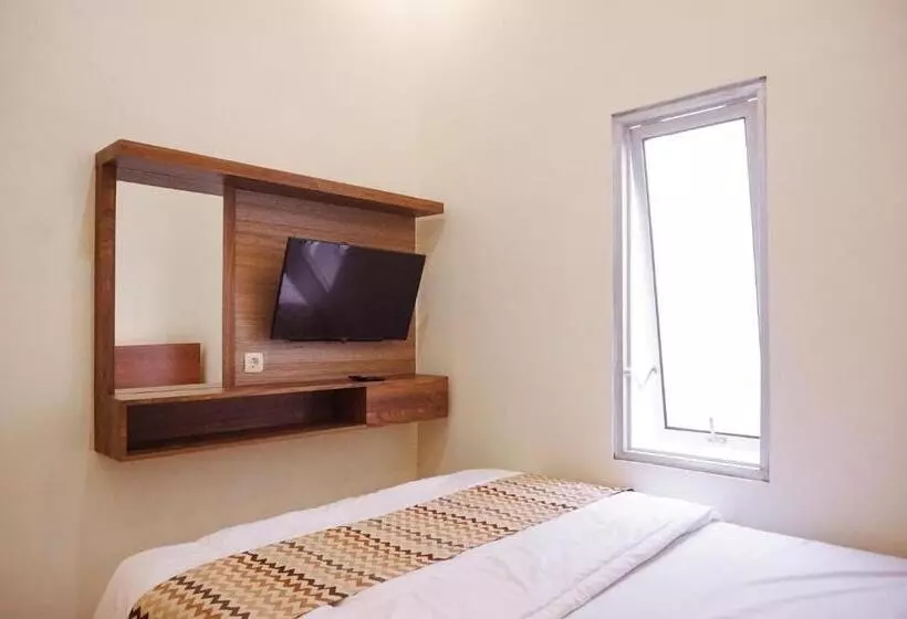 Hotelli Senja Dieng Homestay Syariah Redpartner