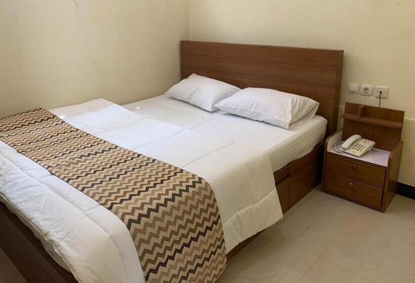 בית מלון כפרי Senja Dieng Homestay Syariah Redpartner