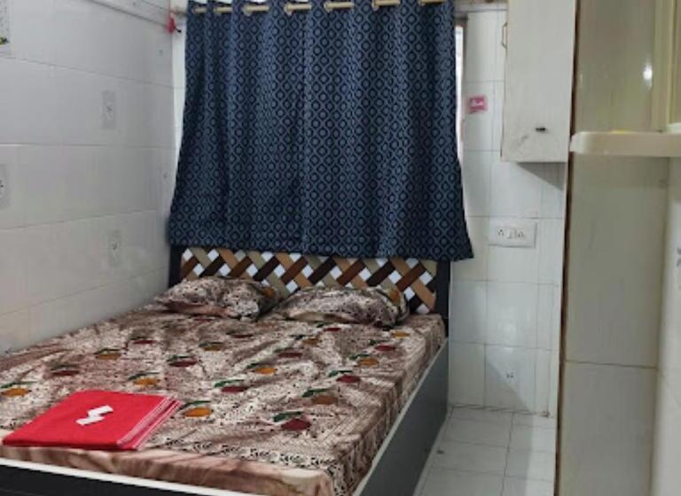 Hotell Shyamal Rajkot