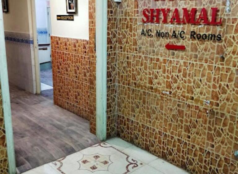 Hotell Shyamal Rajkot