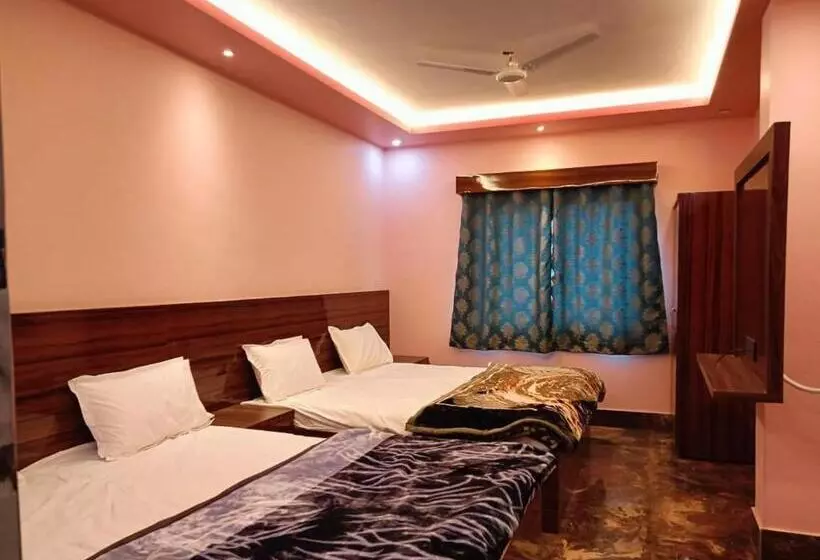 Hotelli Siyaram Kunj