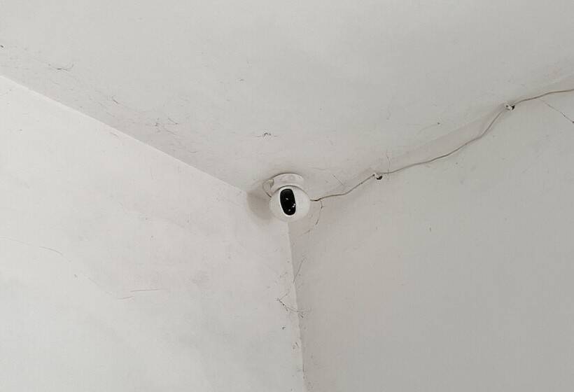 בית מלון כפרי Spot On 93378 Lona Guest House Syariah