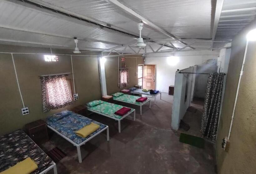 فندق Vasant Bamboo Cottage