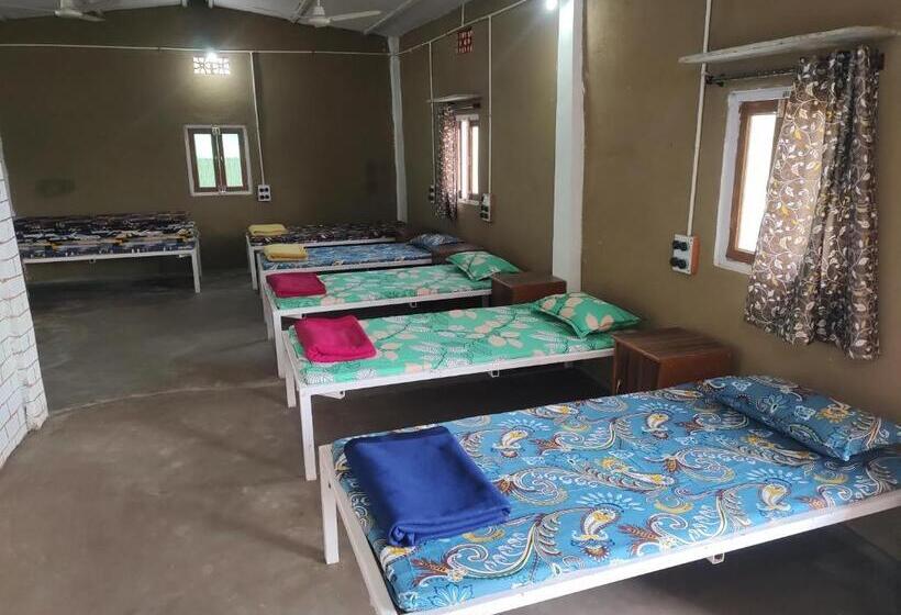 فندق Vasant Bamboo Cottage