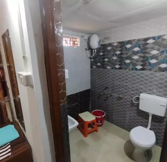 ホテル Vasant Bamboo Cottage
