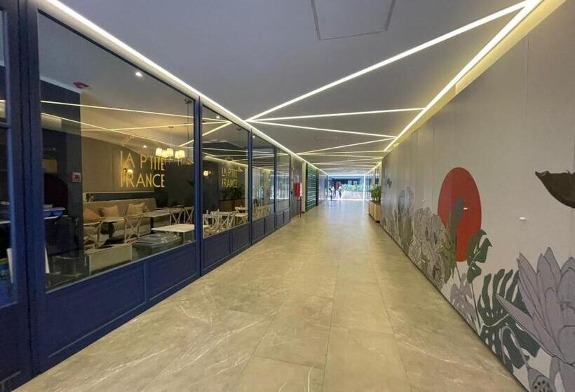 Monterrico Polo Aparts   Cerca A La Embajada De Usa