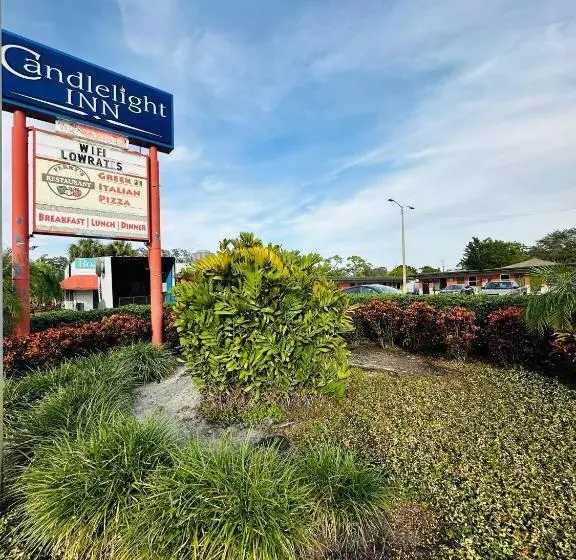 Motelli Candlelight Inn