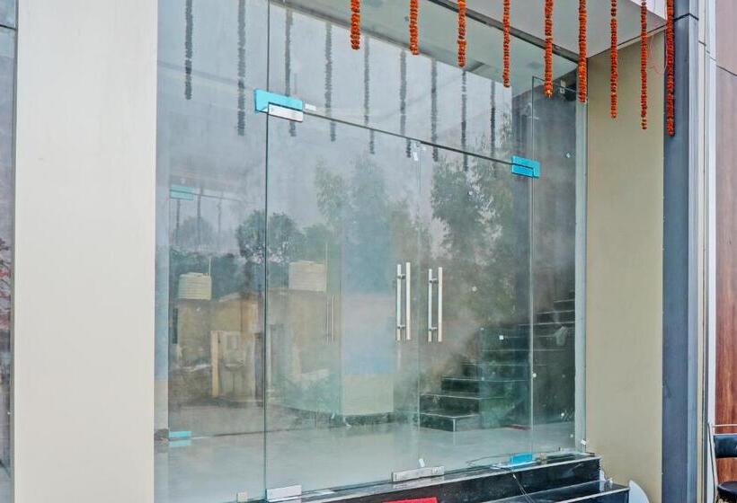 Oyo Flagship Hotel Awadh Viram