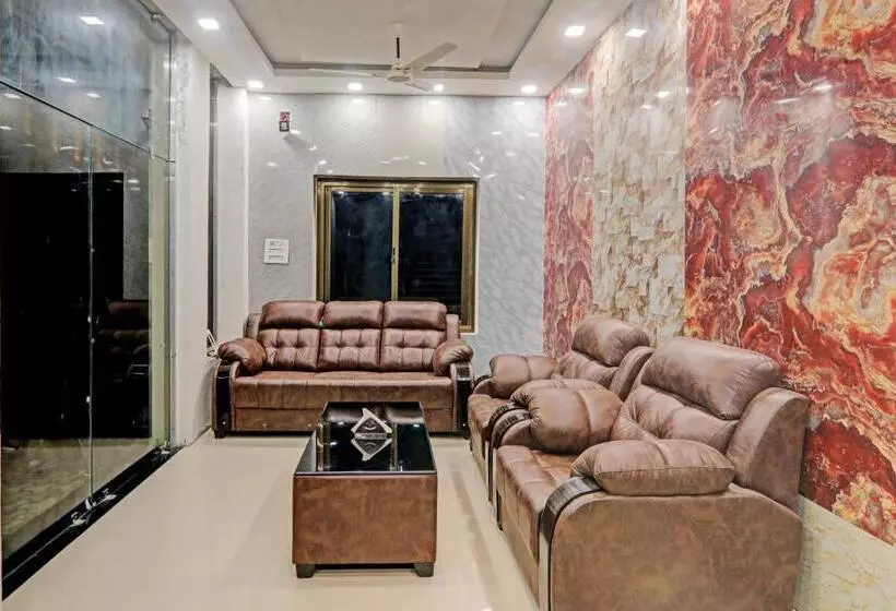 Oyo Flagship Hotel Awadh Viram