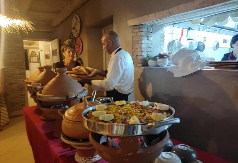 Pensão Hôte Sahara & Spa Tadighoust