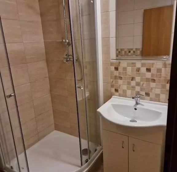 Majatalo Penzion Kornout