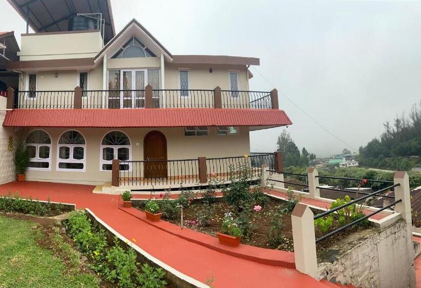 פנסיון Rosewood Annexe1